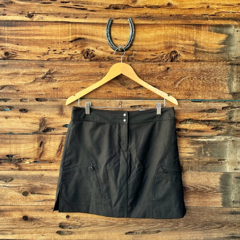IZOD | NWT Black Golf Skirt 6